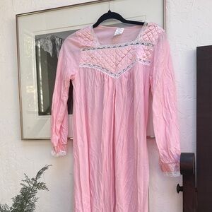 *Vintage* Long-Sleeve Nightgown with Lace Details